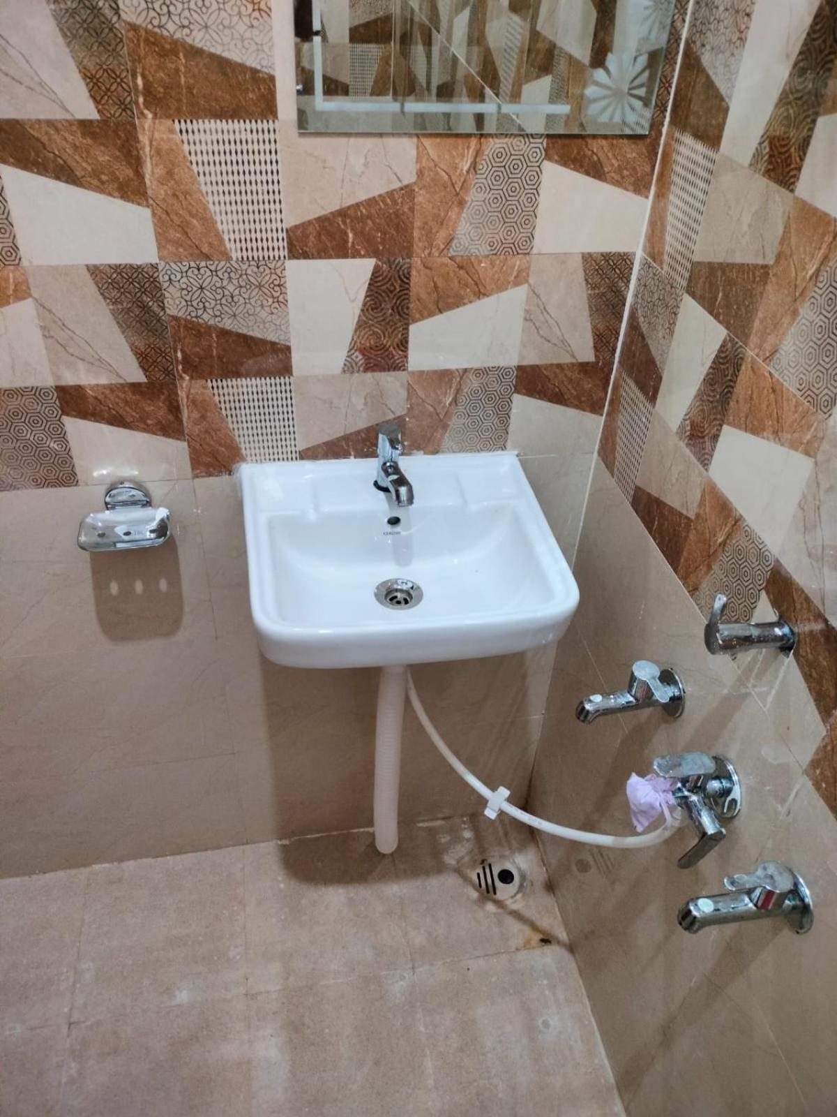 Shree Ram Guest House Near Ram Mandir Ayodhya Extérieur photo